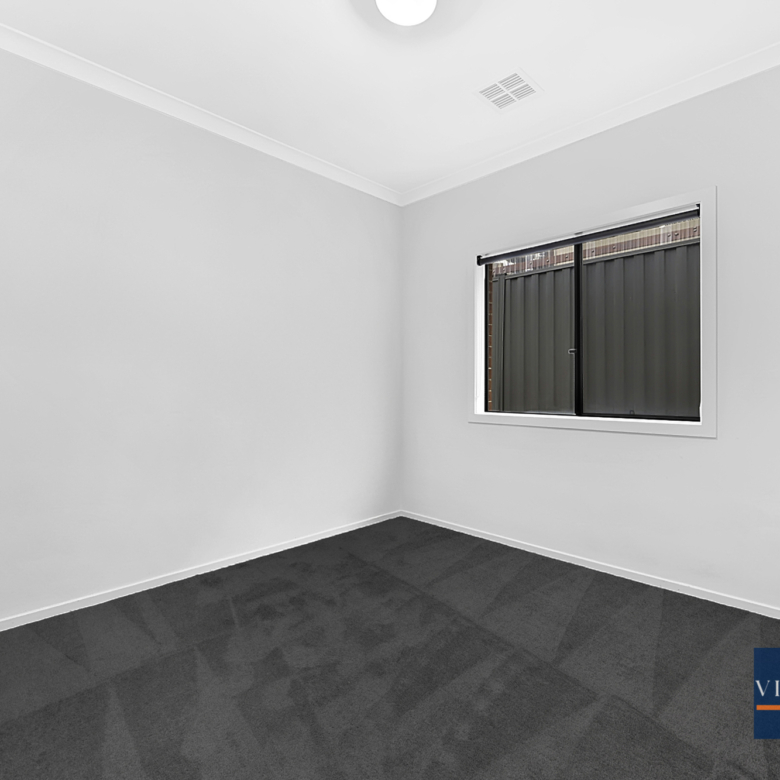 780